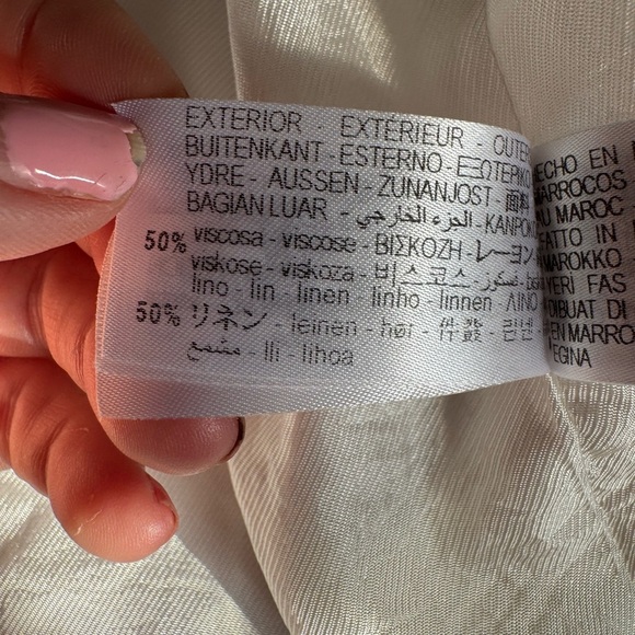 Zara Women's Cream Blazer with Striped Lining - Picture 4 of 9